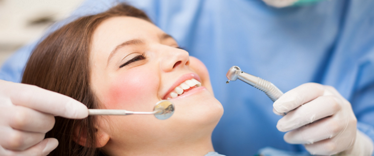 بهبود سلامت دهان و دندان